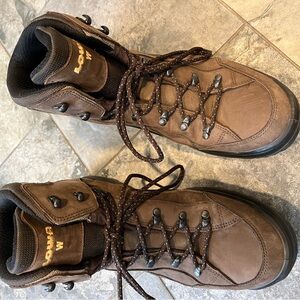 Lowa Dark Brown Men’s or Women’s Hiking Boots